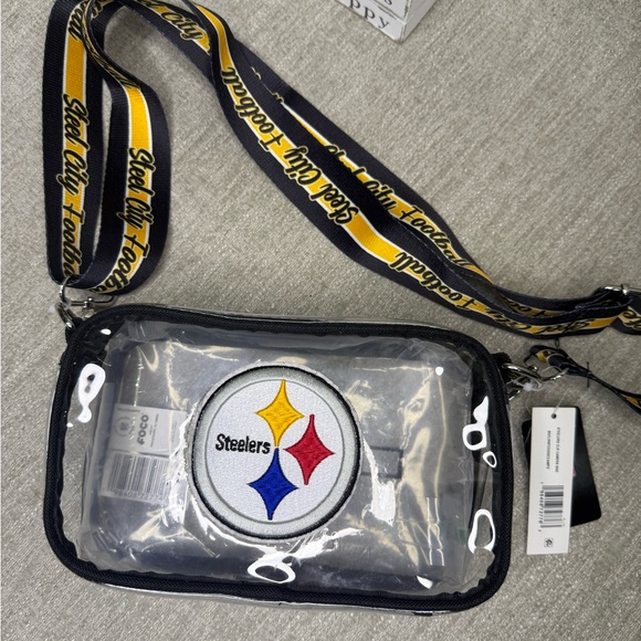 Nfl Apparel Handbags - Pittsburgh Steelers Clear Stadium Approved Crossbody Bag NWT NFL FOCO